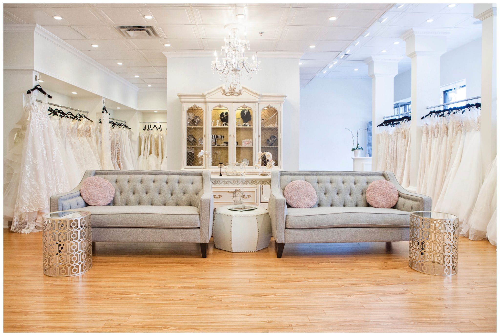 The 7 Best Wedding Dress Stores in Montreal - Voted By Brides & Vendors